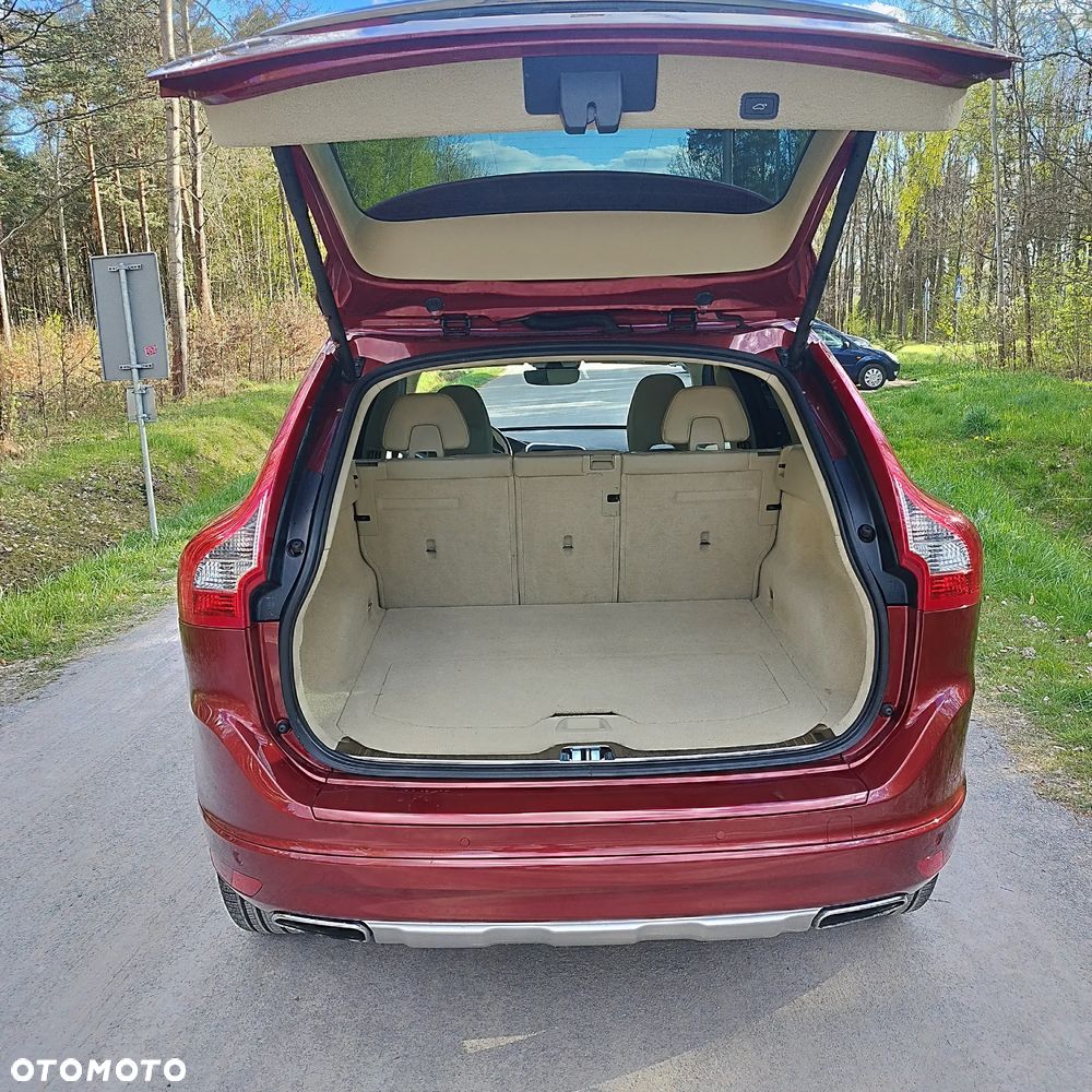 Volvo XC 60 - 6