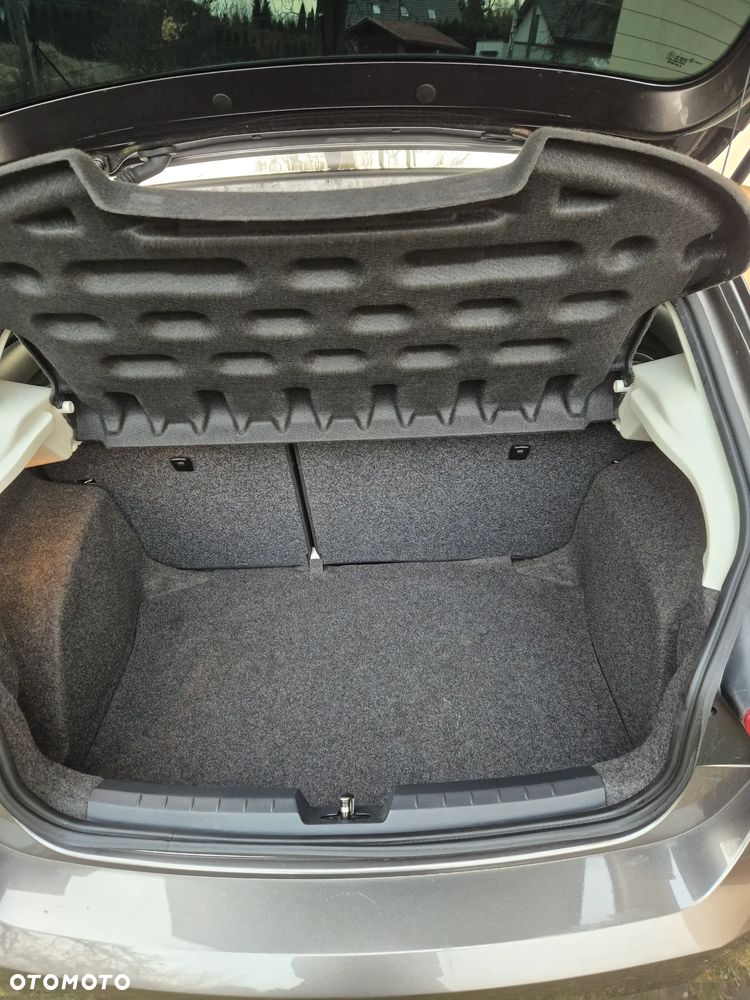 Seat Ibiza SC 1.2 Reference - 11