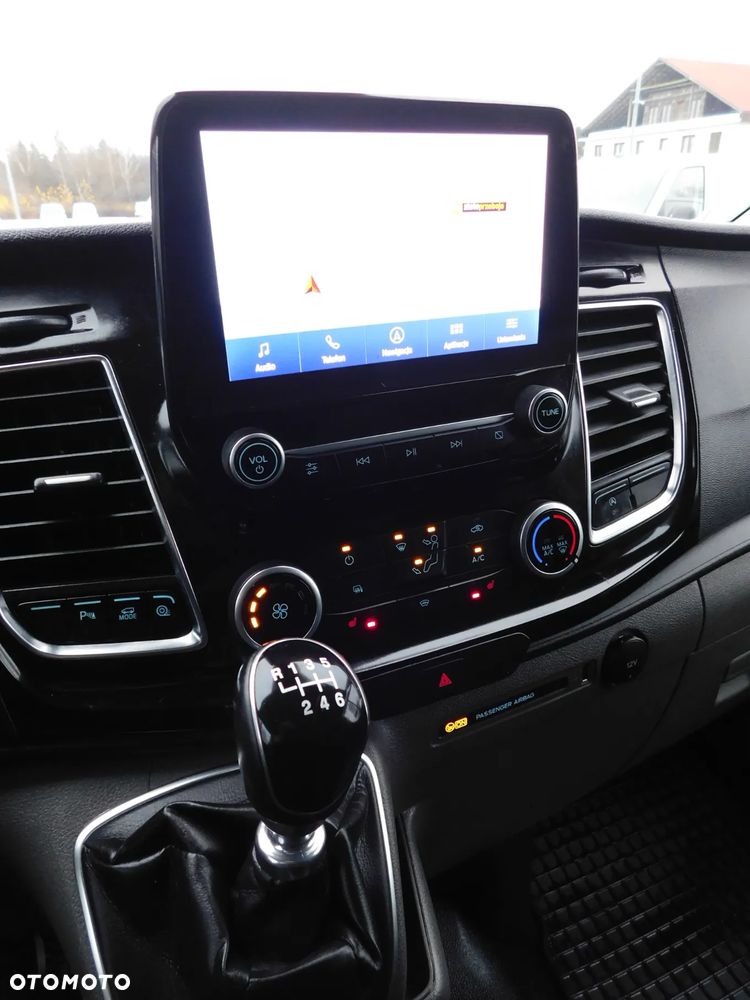 Ford Transit Custom - 10