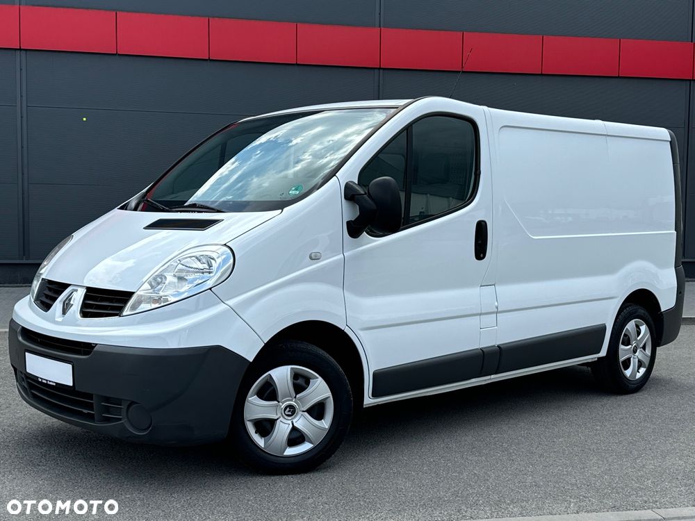 Renault Trafic - 1