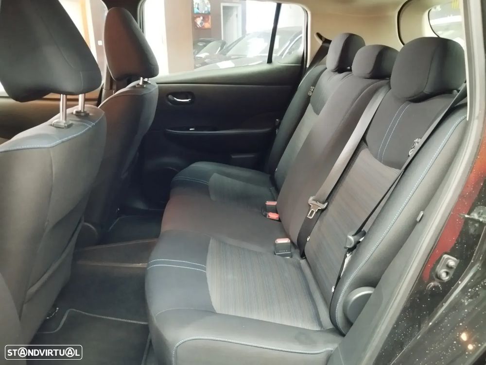 Nissan Leaf Acenta - 11