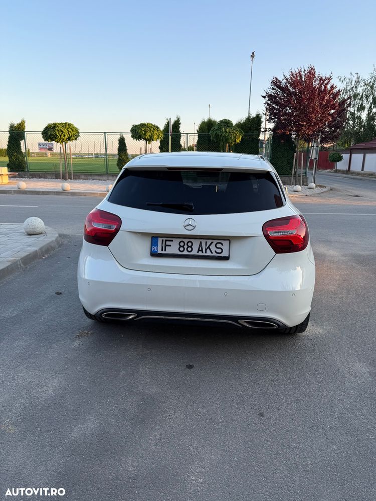 Mercedes-Benz A 180 - 4