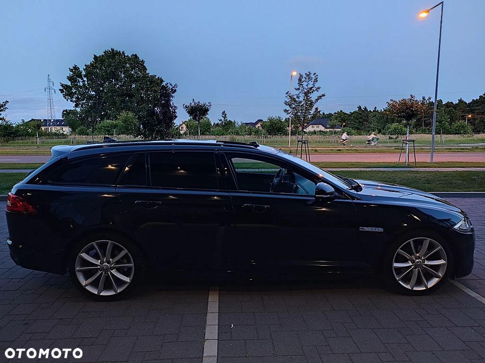 Jaguar XF 2.2 D R-Sport - 7