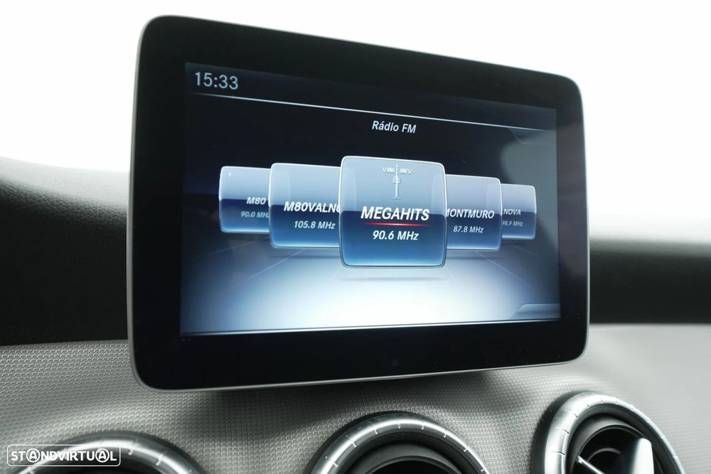 Mercedes-Benz CLA 180 d Shooting Brake Urban - 15