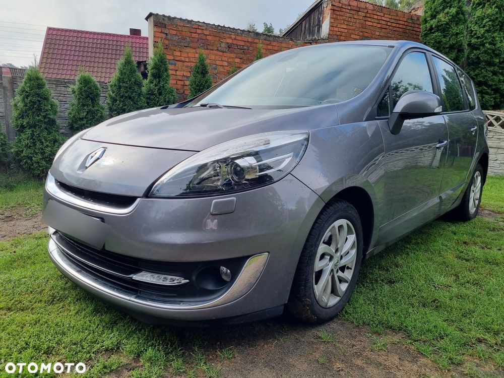 Renault Grand Scenic - 1