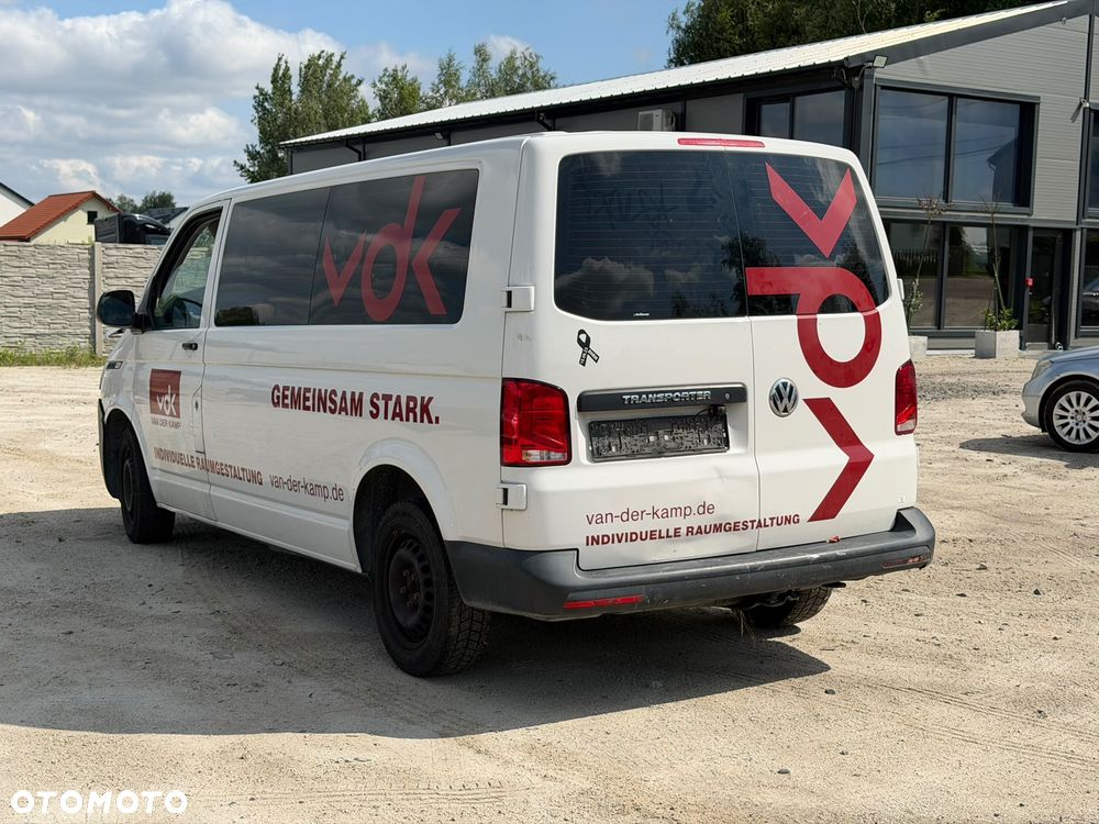 Volkswagen Transporter - 2