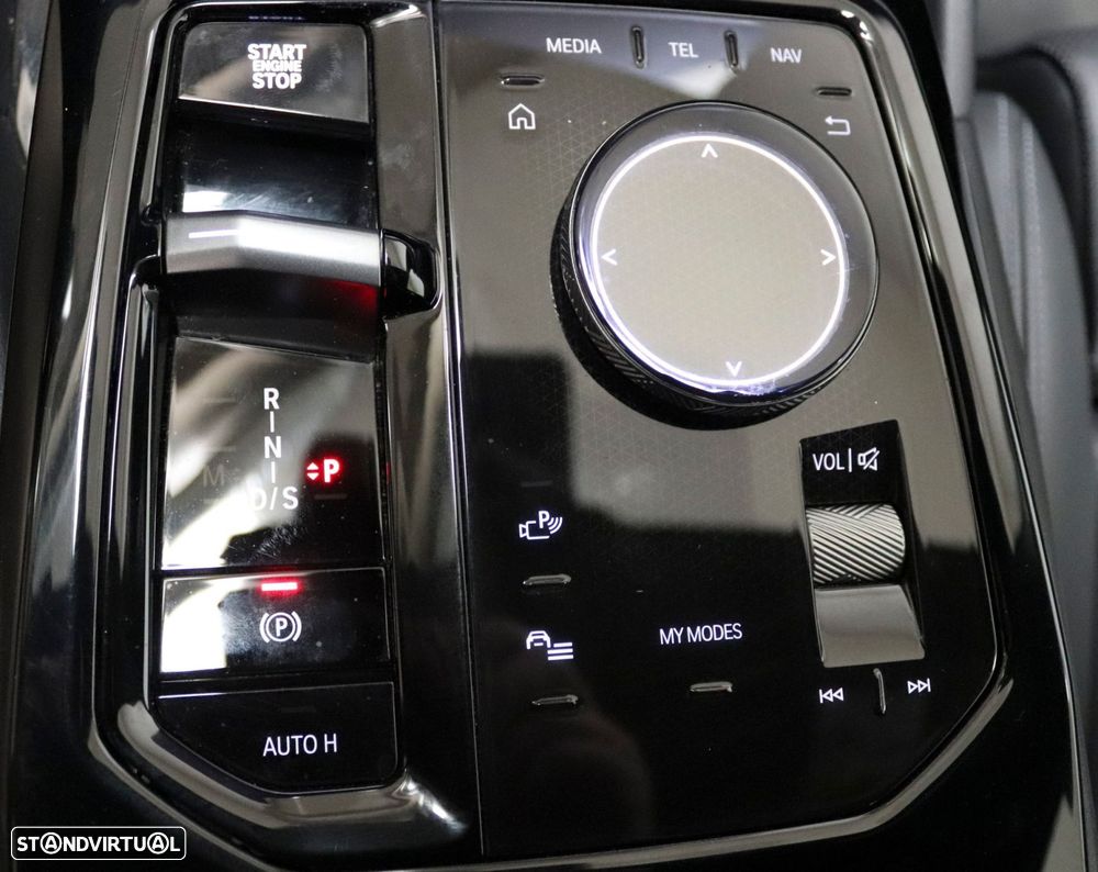 BMW 520 d xDrive Pack Desportivo M - 43
