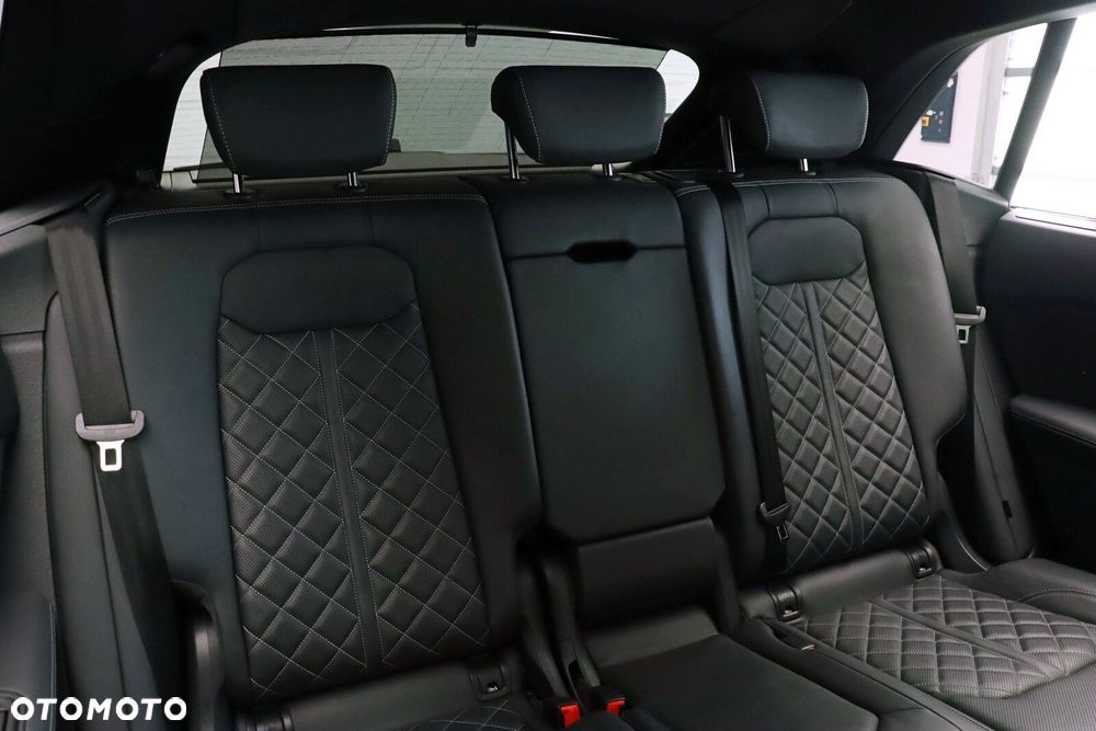 Audi SQ8 - 15