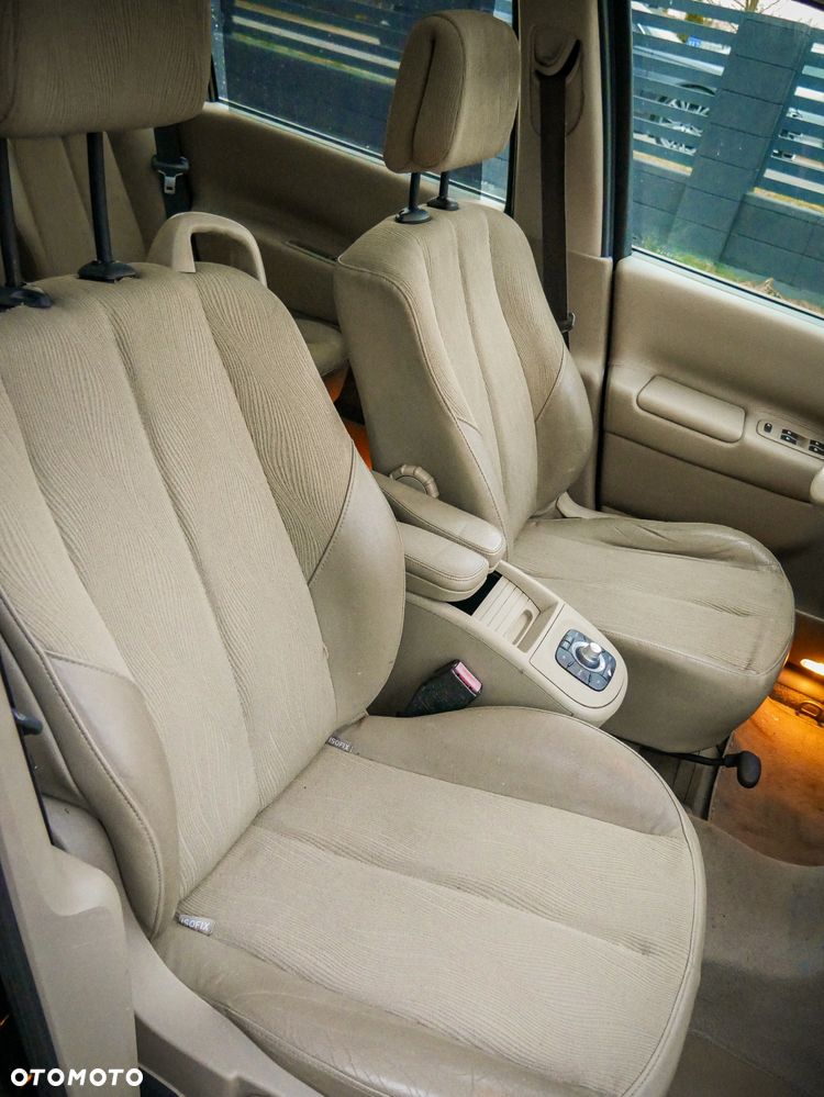 Renault Grand Scenic - 15