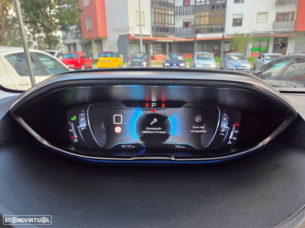 Peugeot 3008 PureTech 130 Stop & Start GPF EAT8 Allure - 56