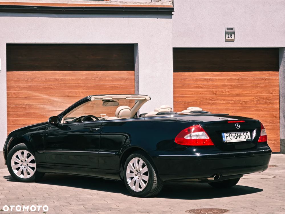 Mercedes-Benz CLK - 4