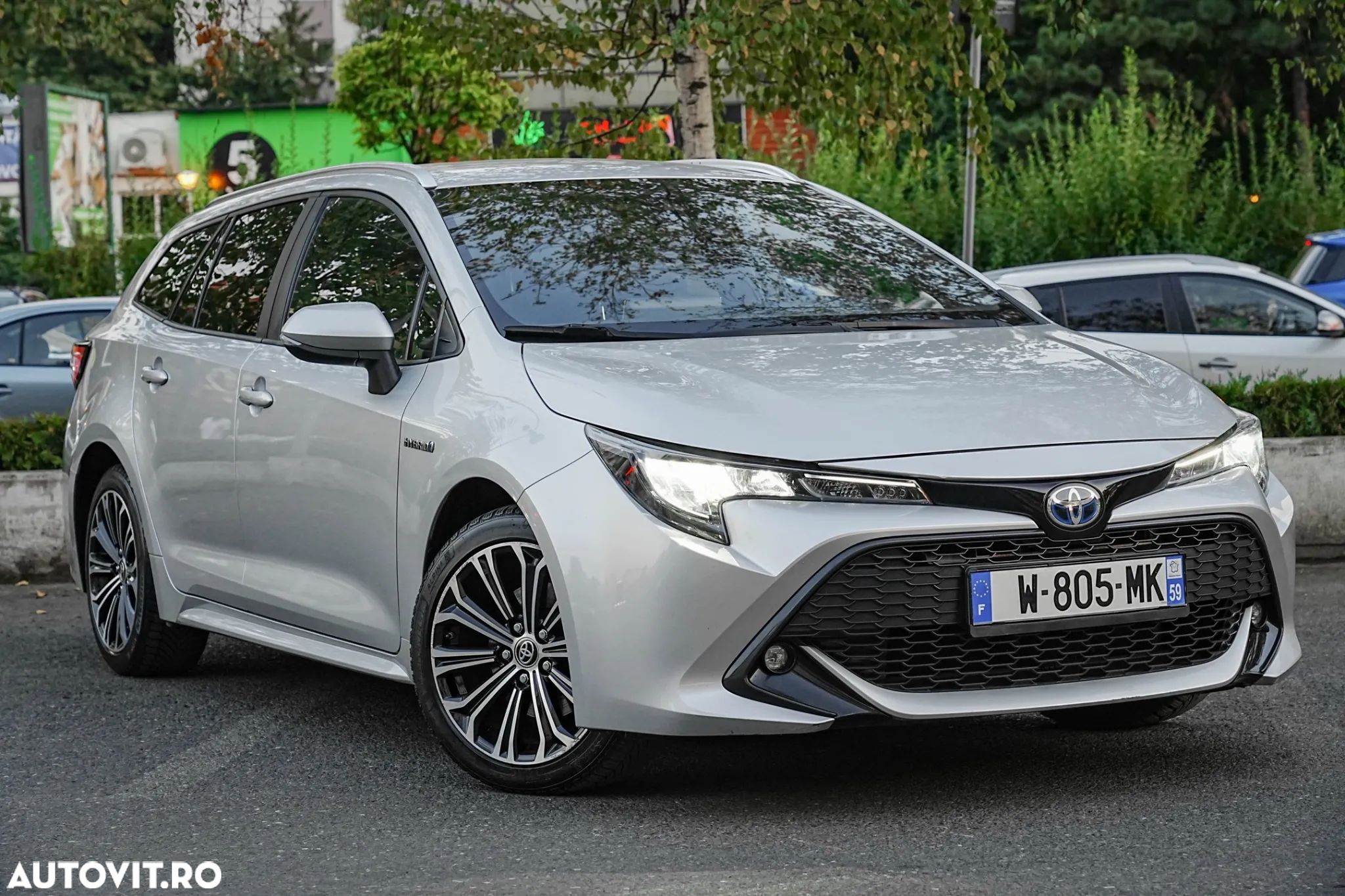 Toyota Corolla 2.0 HSD Exclusive - 1