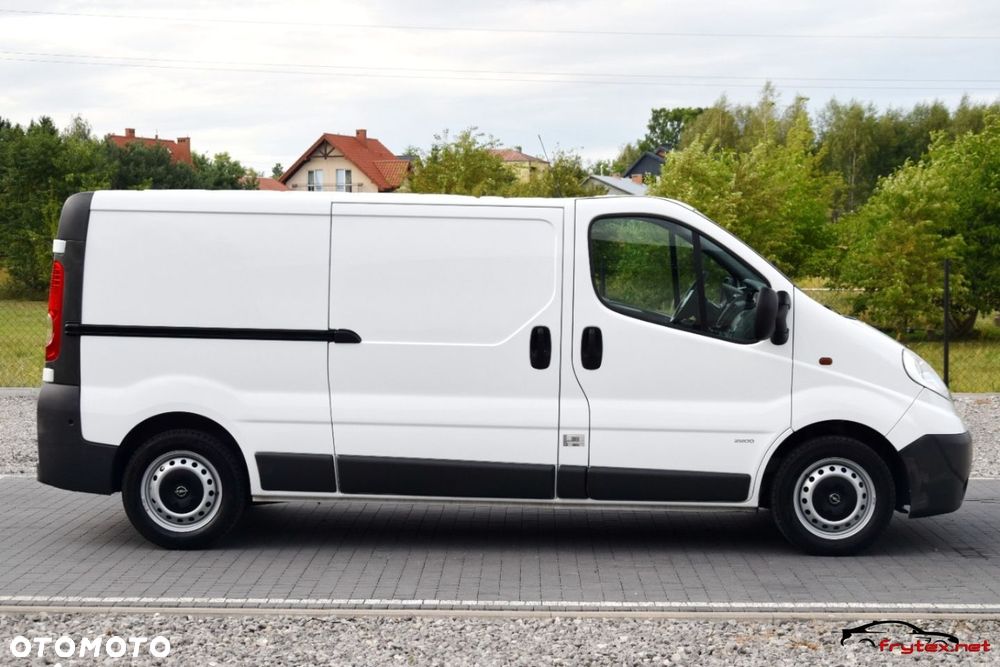 Opel Vivaro - 4