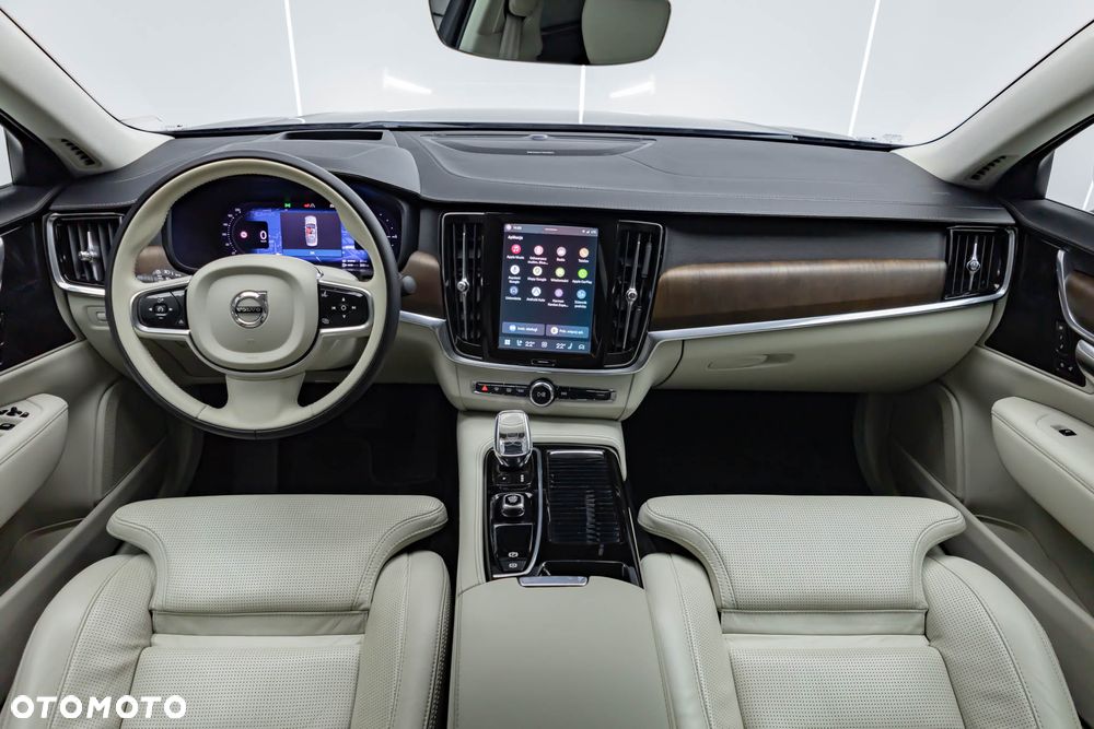Volvo S90 T8 AWD Plug-In Hybrid Plus Bright - 8