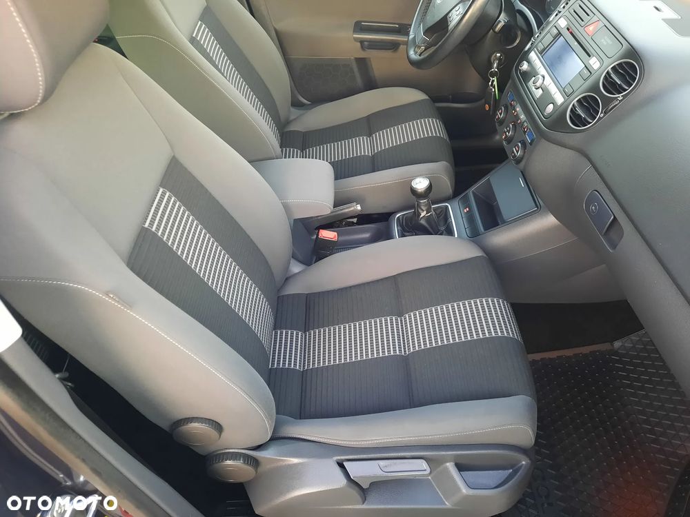 Volkswagen Golf Plus 1.9 TDI DPF Comfortline - 18