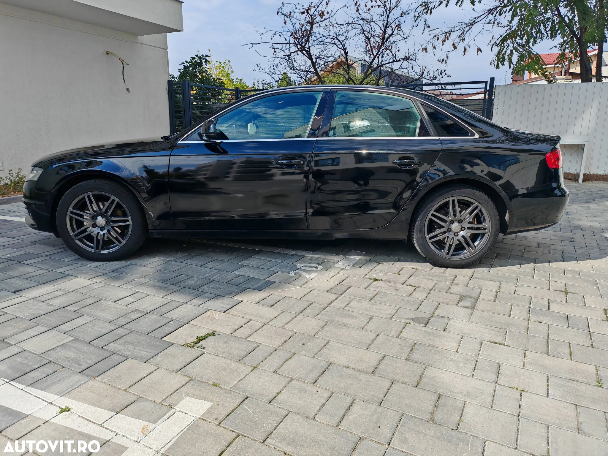 Audi A4 2.0 TDI B8 - 5