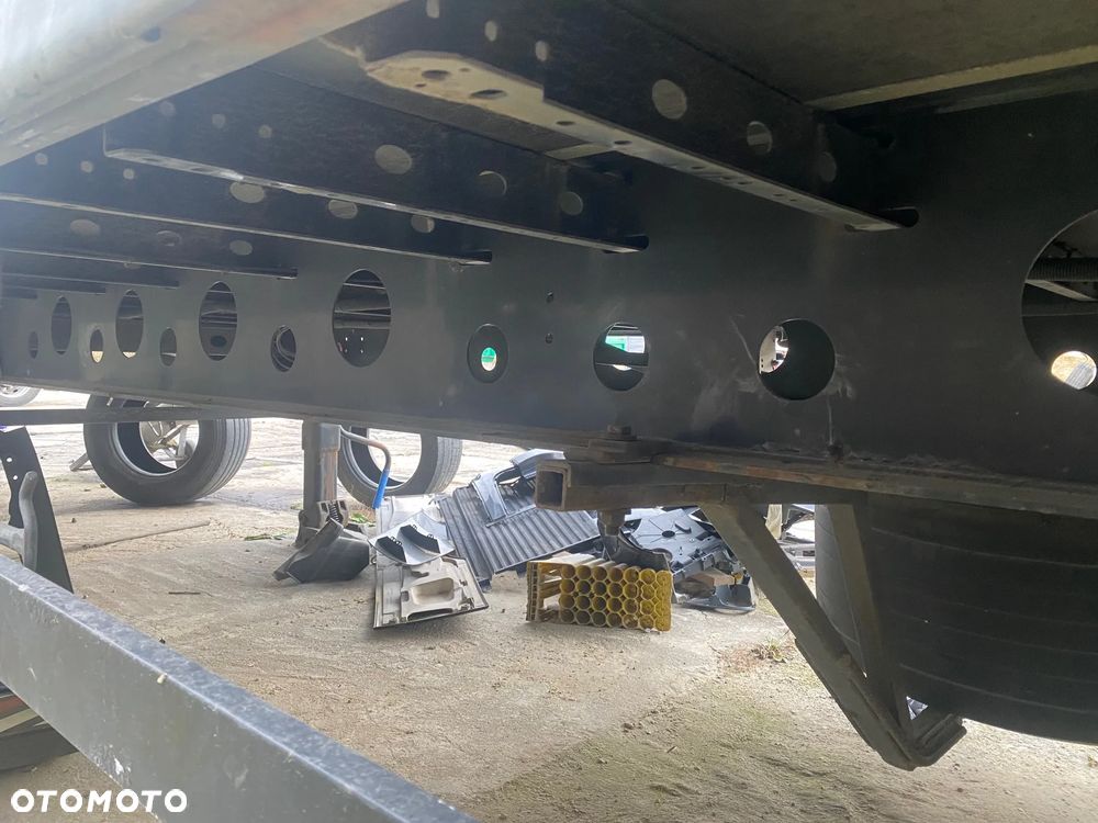 Schwarzmuller MEGA - 13