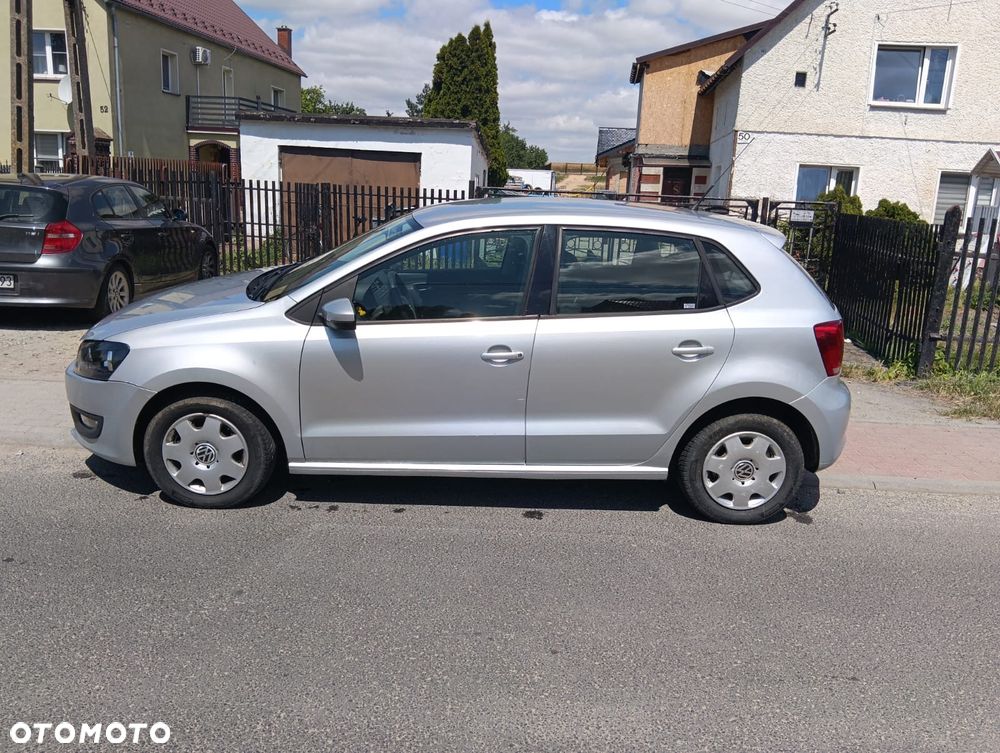 Volkswagen Polo 1.6 TDI Blue Motion Technology MATCH - 4
