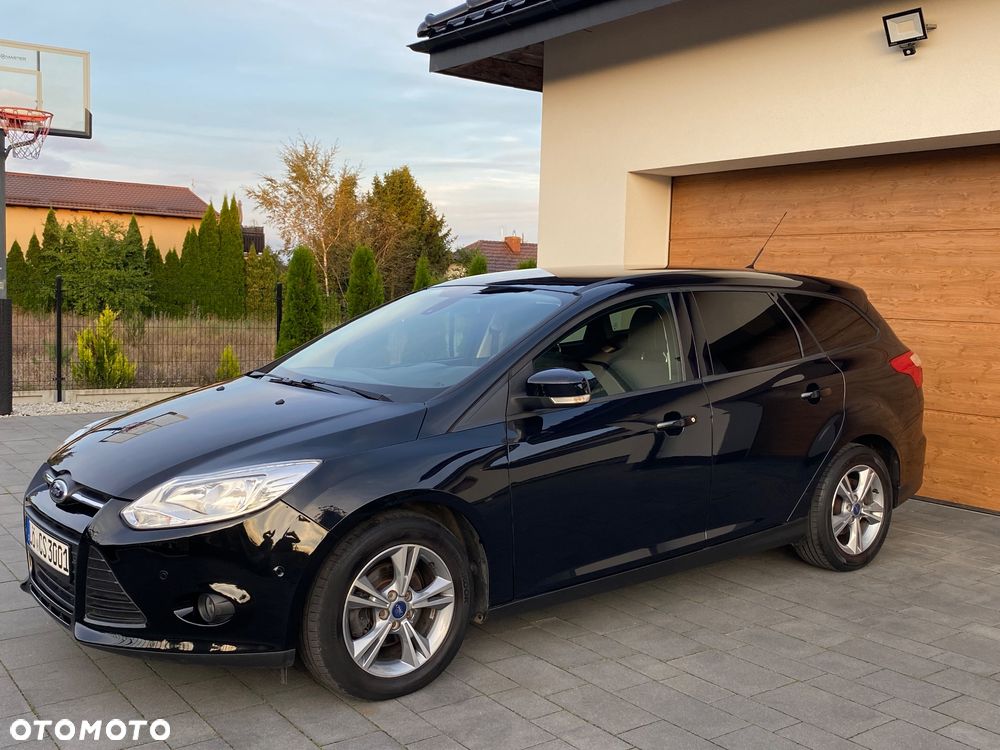 Ford Focus 1.0 EcoBoost Start-Stopp-System SYNC Edition - 11