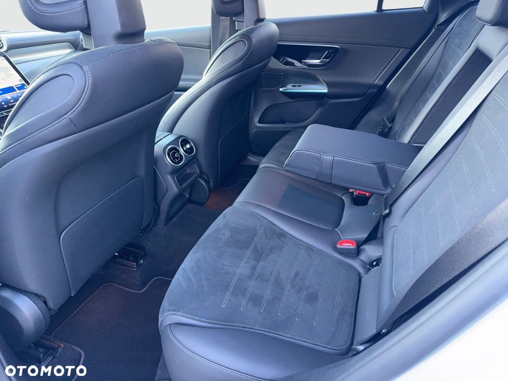 Mercedes-Benz GLC - 20