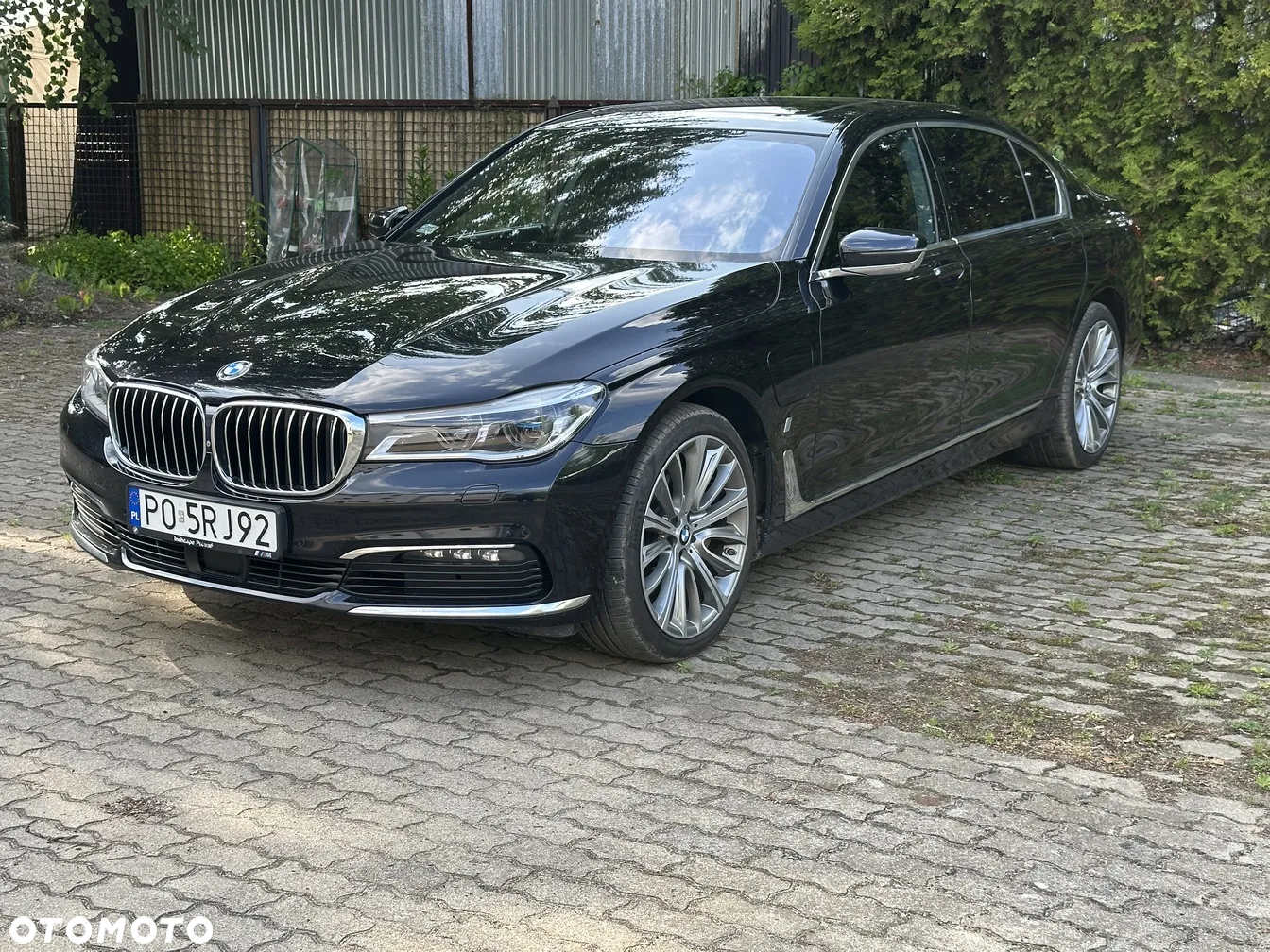 BMW Seria 7 740Le xDrive iPerformance - 4