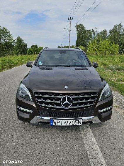 Mercedes-Benz ML - 7