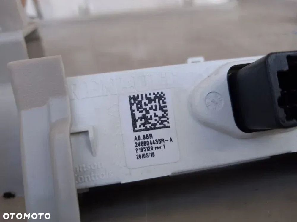 Oświetlenie Kabiny Lampka Renault Trafic III Vivaro B Talento 739483145R - 5