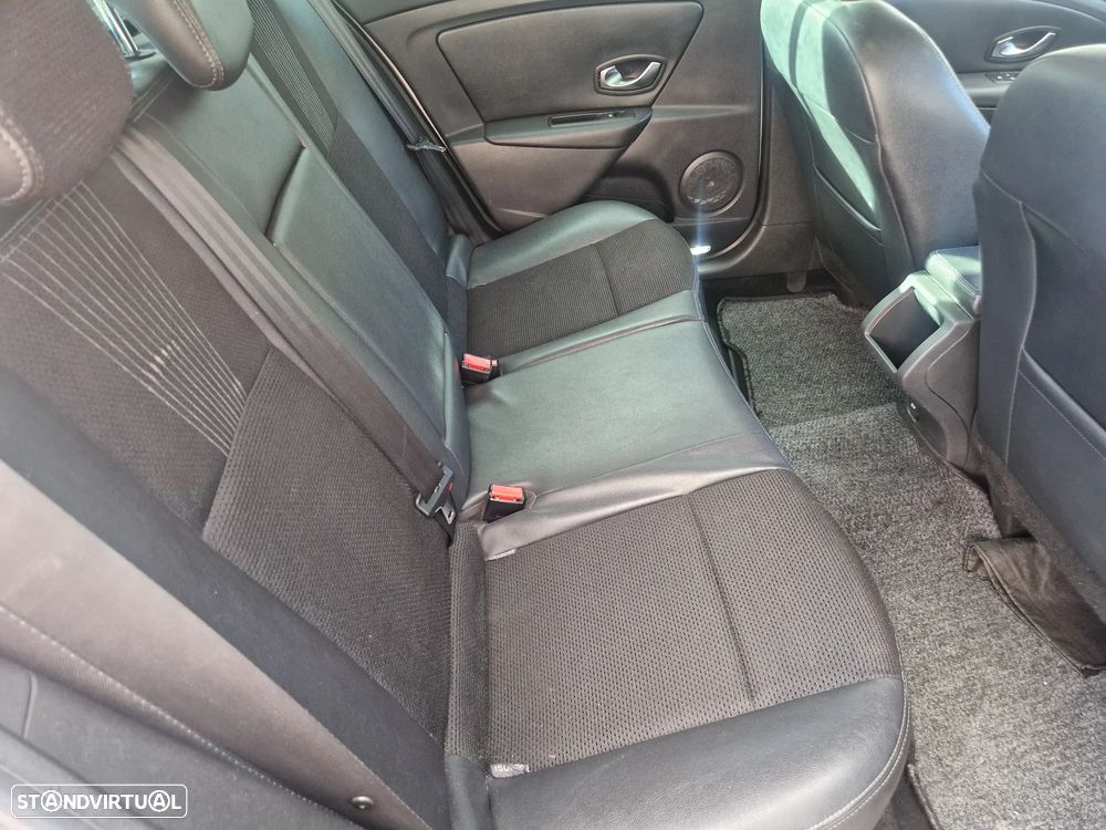 Renault Mégane Sport Tourer 1.5 dCi Dynamique S CO2 Champion - 3