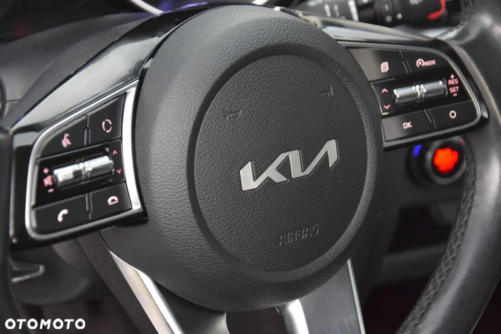 Kia XCeed 1.6 GDI DCT6 OPF Inspiration - 29