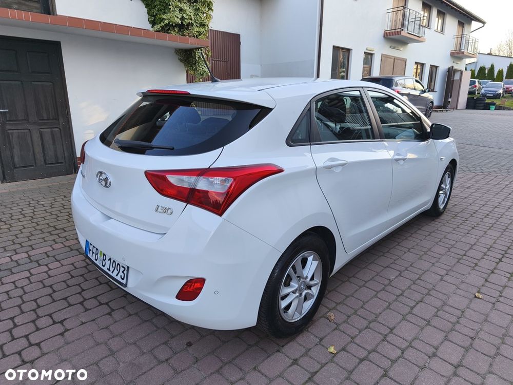 Hyundai i30 1.4 Comfort - 10