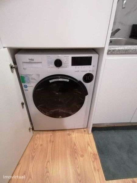 T0 Mobilado nos Clérigos com Contas Incluídas - Grande imagem: 3/12