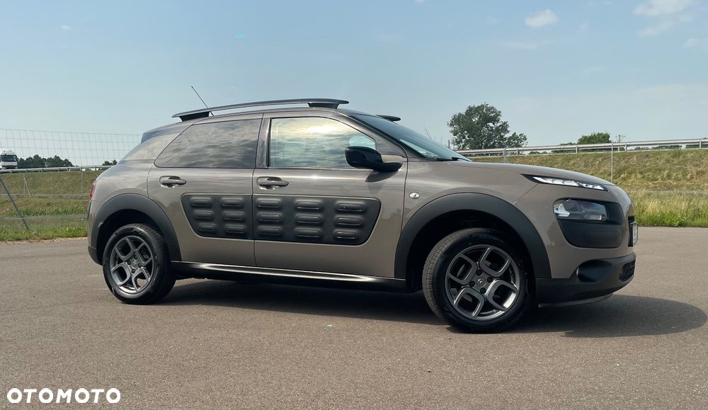 Citroën C4 Cactus 1.2 PureTech Feel Edition S&S - 4