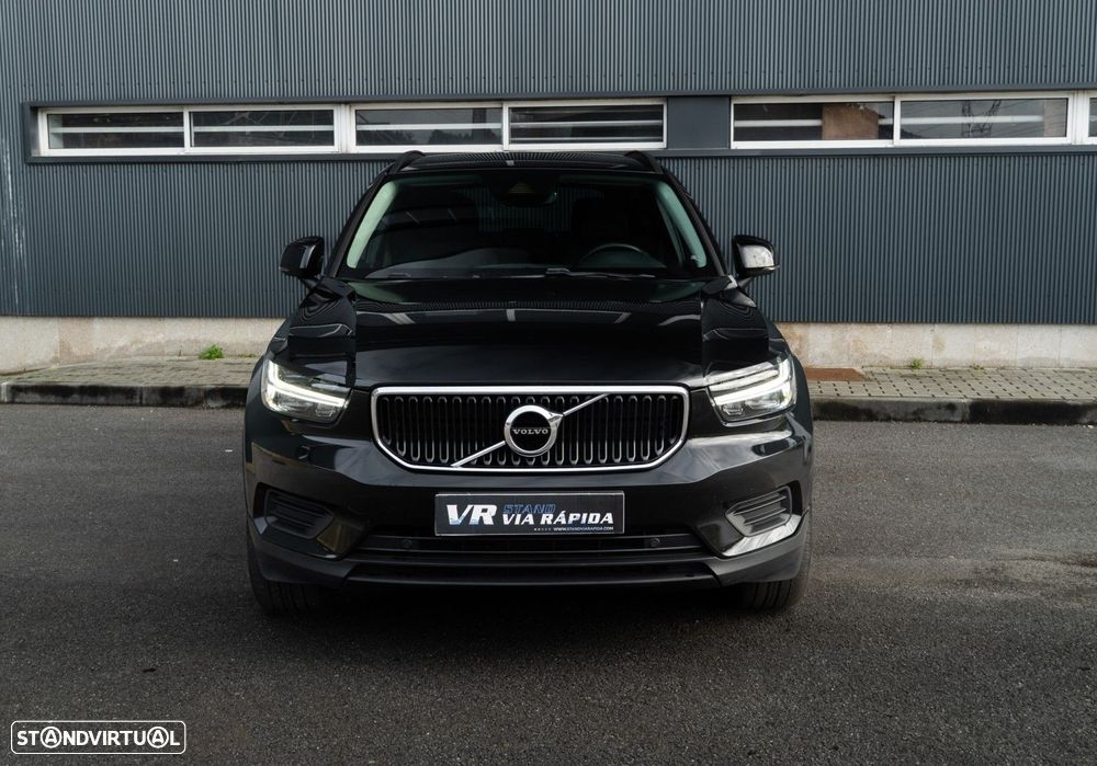 Volvo XC 40 1.5 T3 Tech Edition - 3