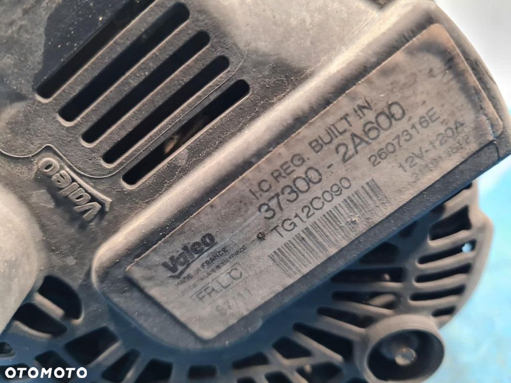 KIA CEED I LIFT 1.6 CRDI ALTERNATOR 37300-2A600 - 4