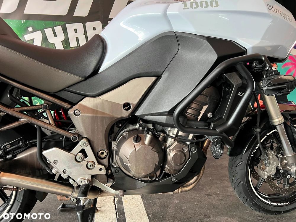 Kawasaki Versys 1000 - 10