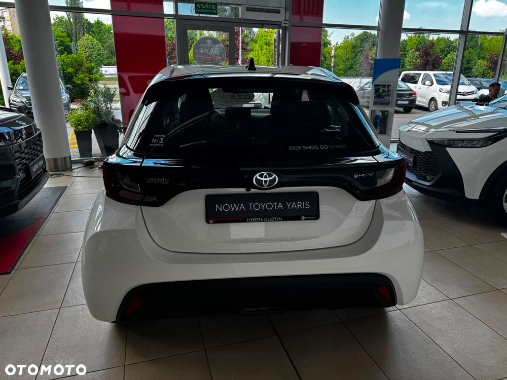 Toyota Yaris ver-hybrid-1-5-comfort - 4