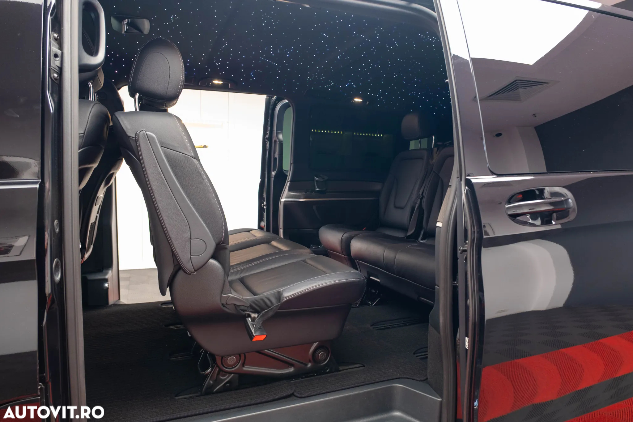 Mercedes-Benz V 300 d Combi Extra-lung 237 CP AWD 9AT - 15