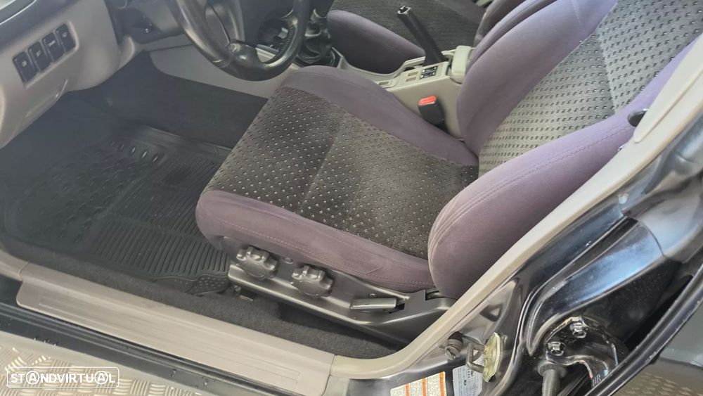Subaru Forester 2.0 T XT - 38