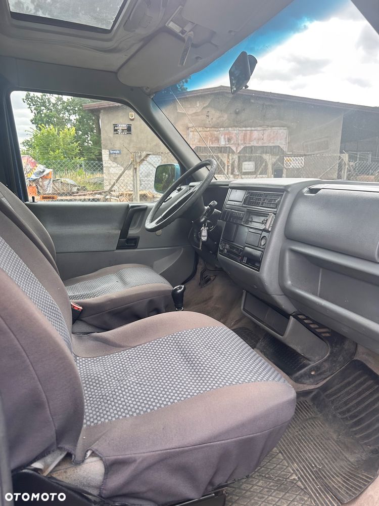 Volkswagen Transporter - 6