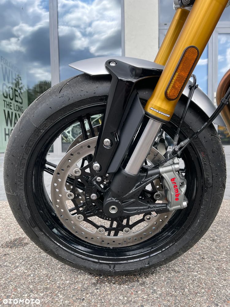 Triumph Speed Twin - 3