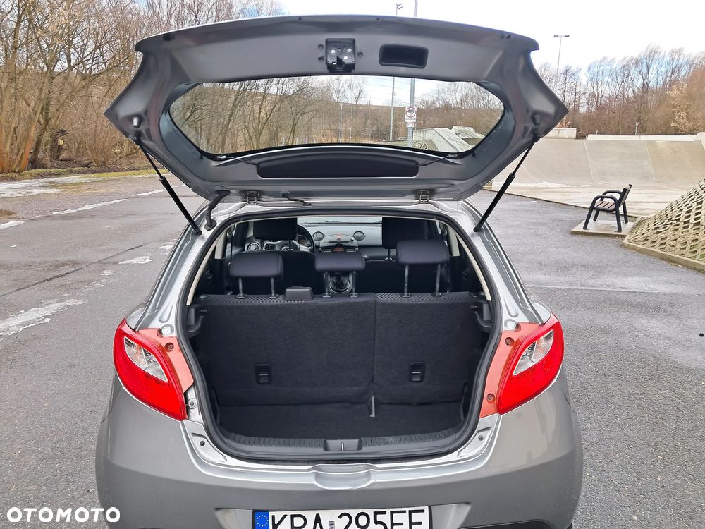 Mazda 2 1.3 MZR Sendo - 16