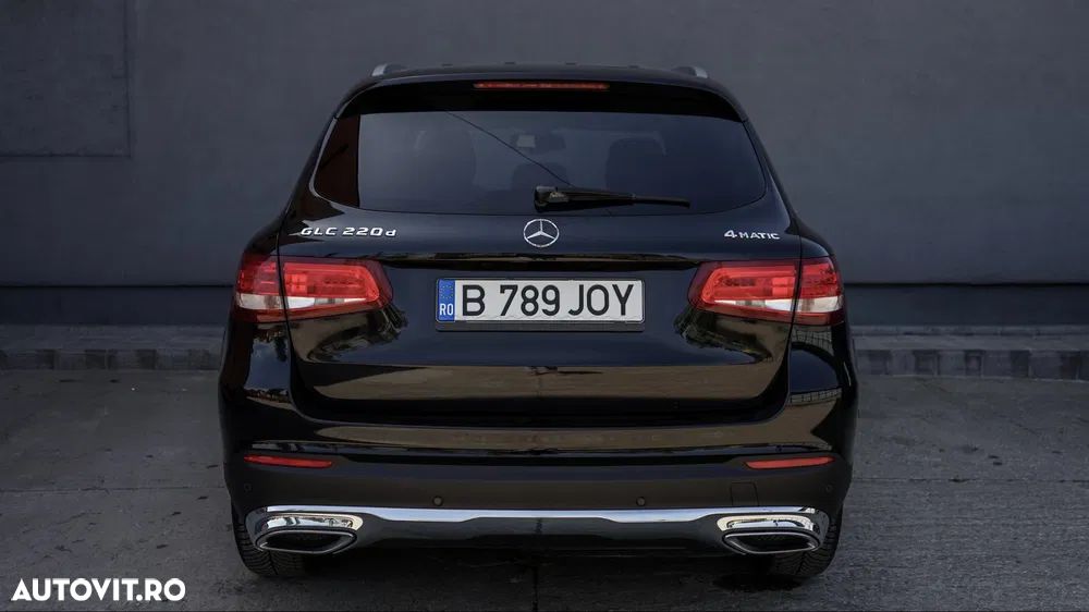 Mercedes-Benz GLC - 7