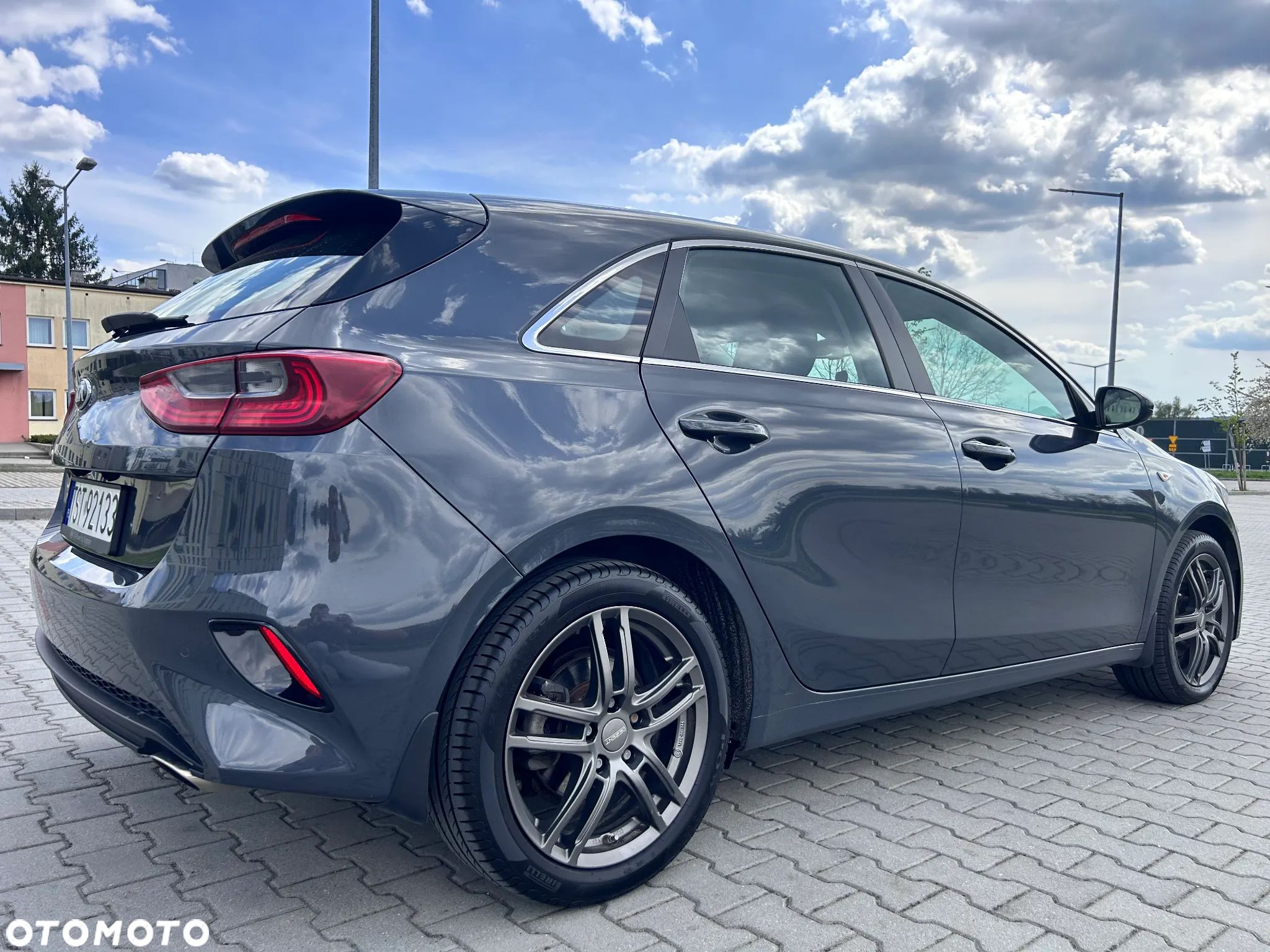 Kia Ceed 1.6 CRDi SCR L Business Line - 4