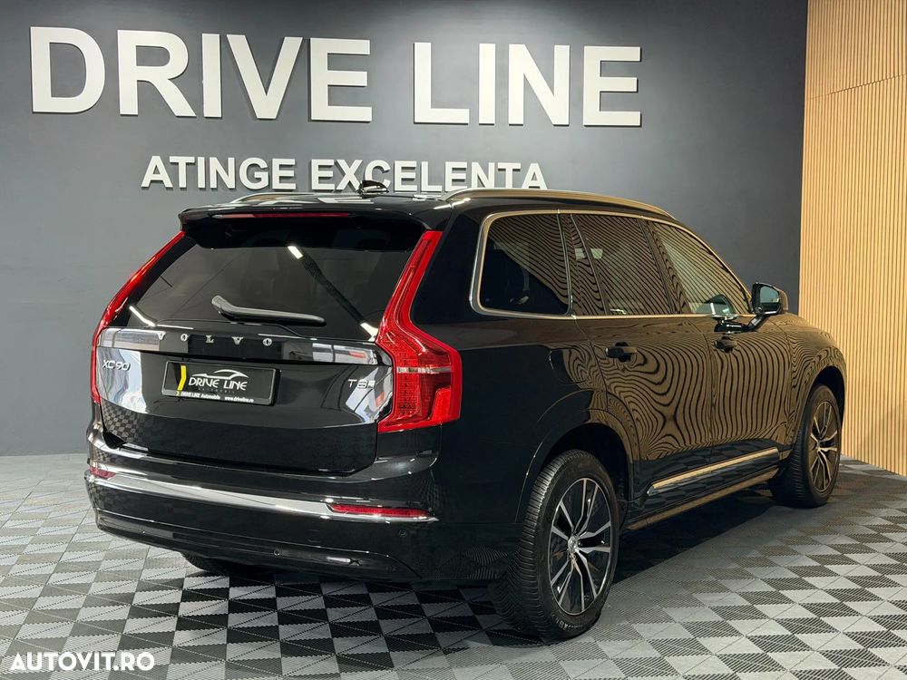 Volvo XC 90 T8 AWD Core - 4