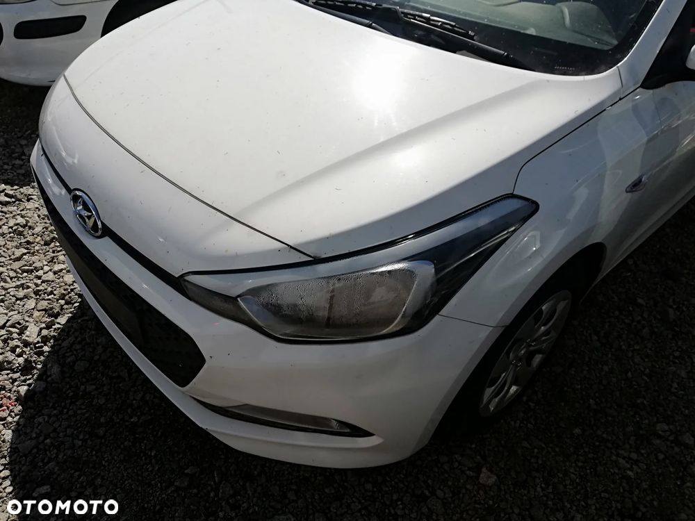 ZDERZAK  BŁOTNIK BELKA PAS PRZEDNI CHŁODNICE HYUNDAI I20 II 14-18 - 2