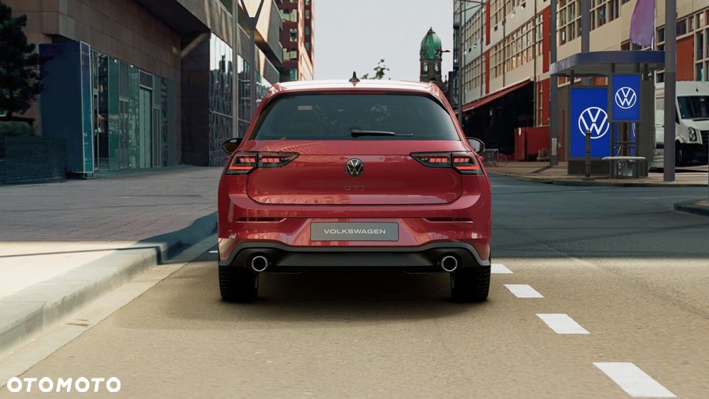 Volkswagen Golf - 9