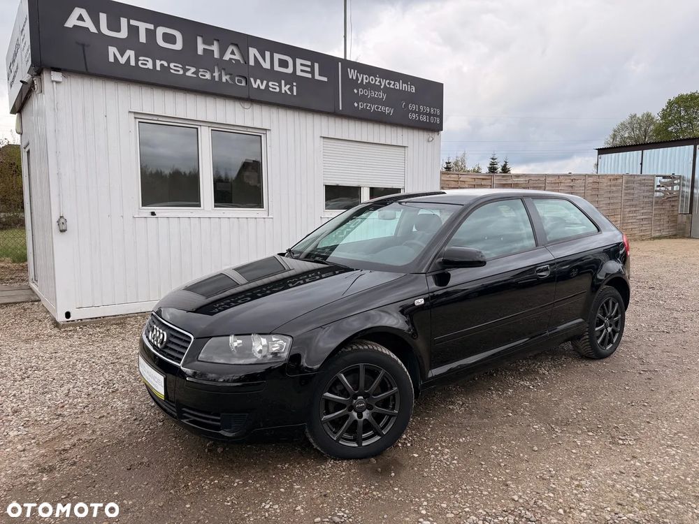 Audi A3 3-drzwiowe 1.6 FSI S Line Sportpaket plus - 2