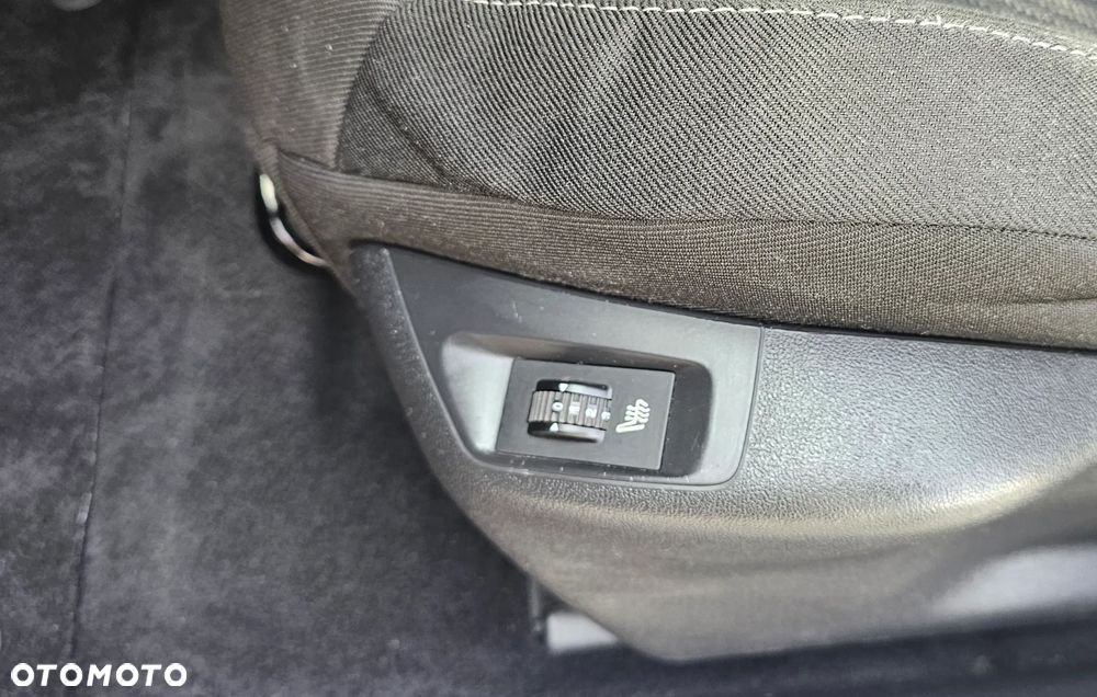 Citroën C5 2.0 HDi Dynamique Equilibre Navi - 14