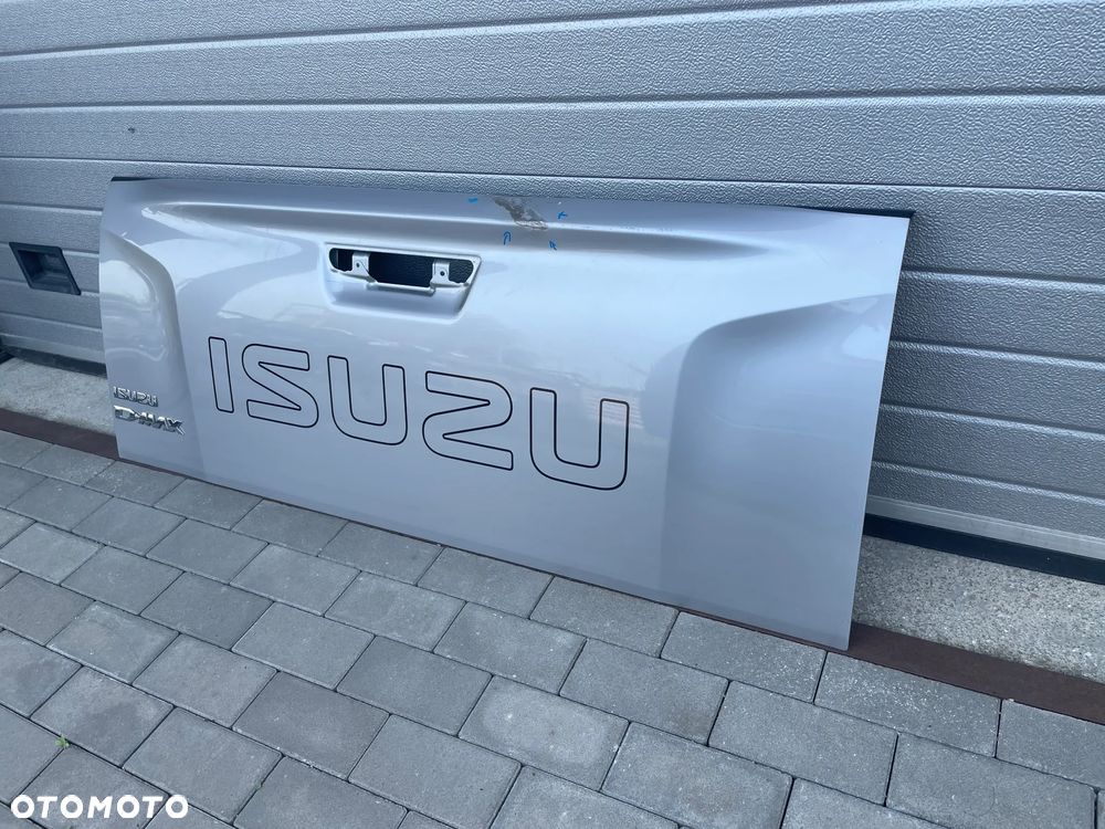 KLAPA TYLNA, BURTA ISUZU D-MAX  2021-- - 2