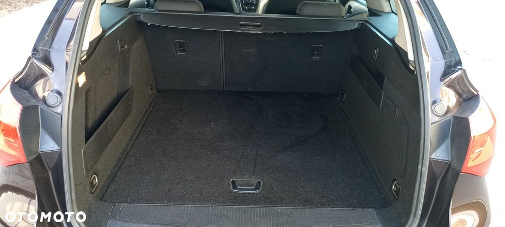 Opel Astra 1.4 T Enjoy - 9